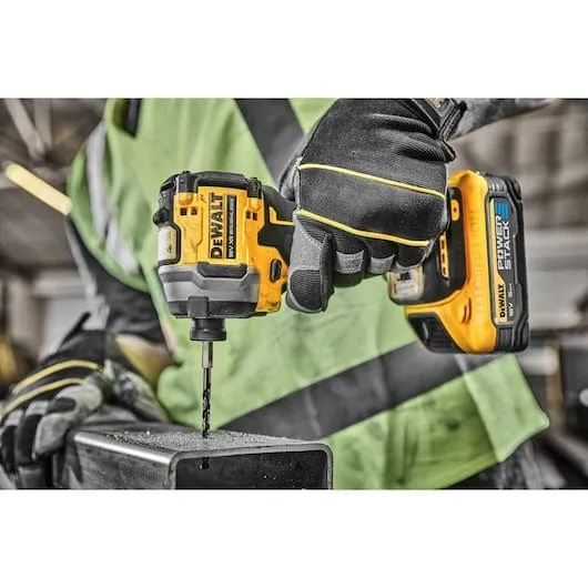 2Pce 18V 5Ah Brushless Hammer Drill   Impact Driver Kit DCK2050H2T-XE by Dewalt