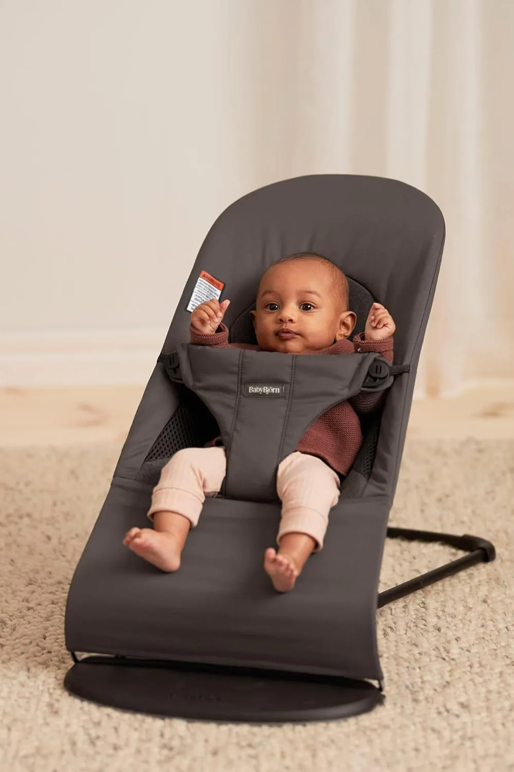 BabyBjörn Bouncer Balance Soft, Dark Gray, Woven/Jersey, Tri-Fabric | 2-in-1 Adjustable Baby Bouncer Seat and Toddler Chair, Newborn to Toddler (8-29 lbs), 4 Positions, Lightweight & Portable