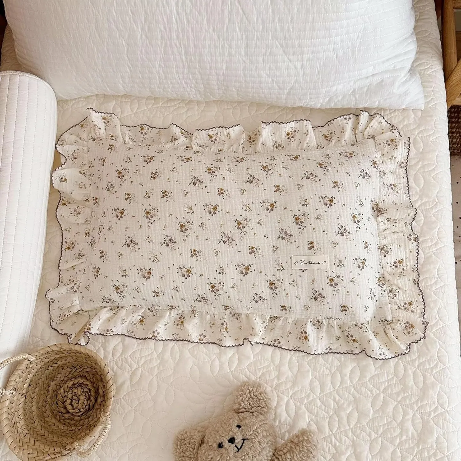 BuLuTu Shabby Chic Floral Toddler Pillow Cases Muslin Standard Size Pillowcases for Girls Kids Nursery Pillow Cover for Toddler Bed, Envelope Closure,1 Piece, Crapemyrtle Pattern, 28"x18"