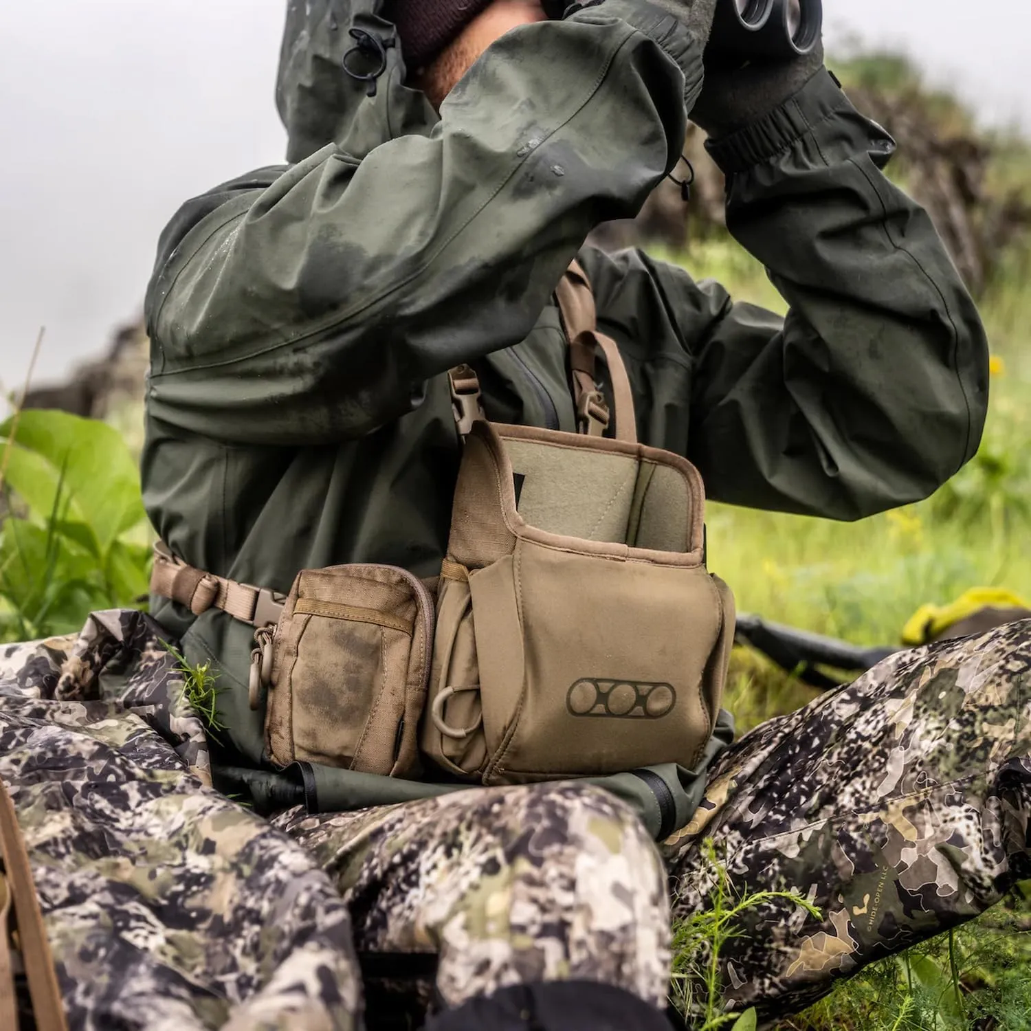 Eberlestock Recon Modular Bino Pack - Advanced Binocular Harness System with Customizable Attachments - Mirage - Large