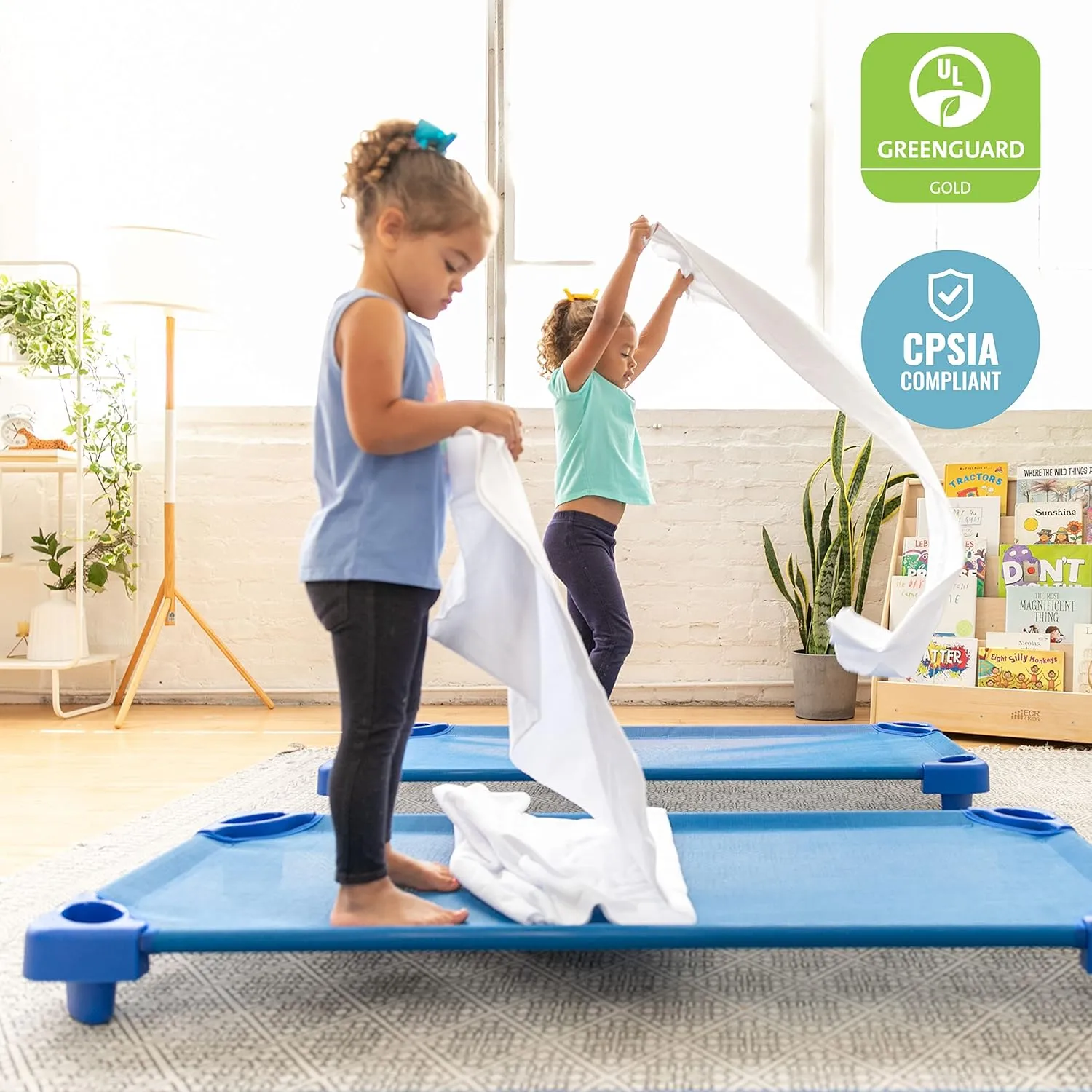 ECR4Kids Stackable Kiddie Cot with Sheet, Ready-to-Assemble, Toddler Size, Classroom Furniture, Blue, 6-Pack