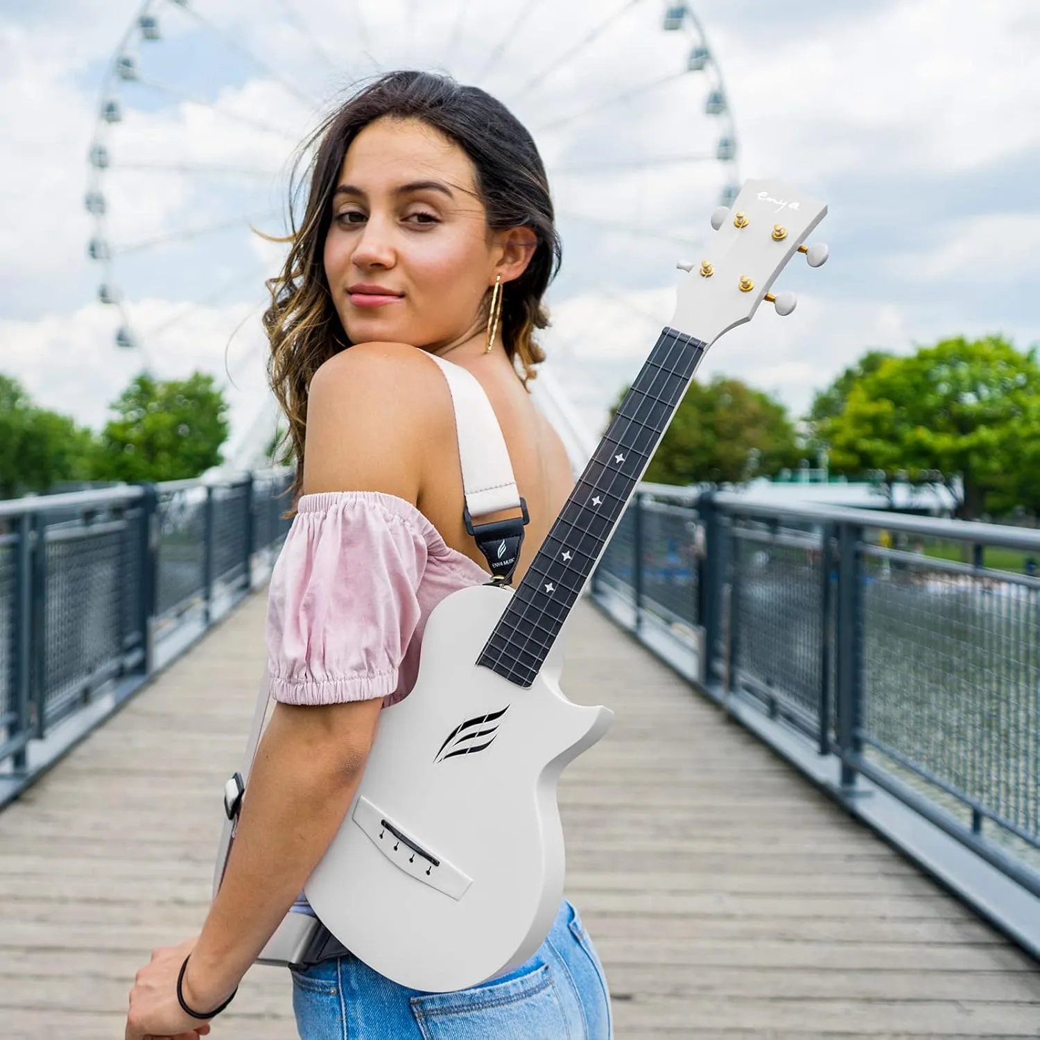 Enya Concert Ukulele Nova U 23’’ Carbon Fiber Travel Ukulele with Beginner Kit includes online lessons, case, strap, capo and strings (White)