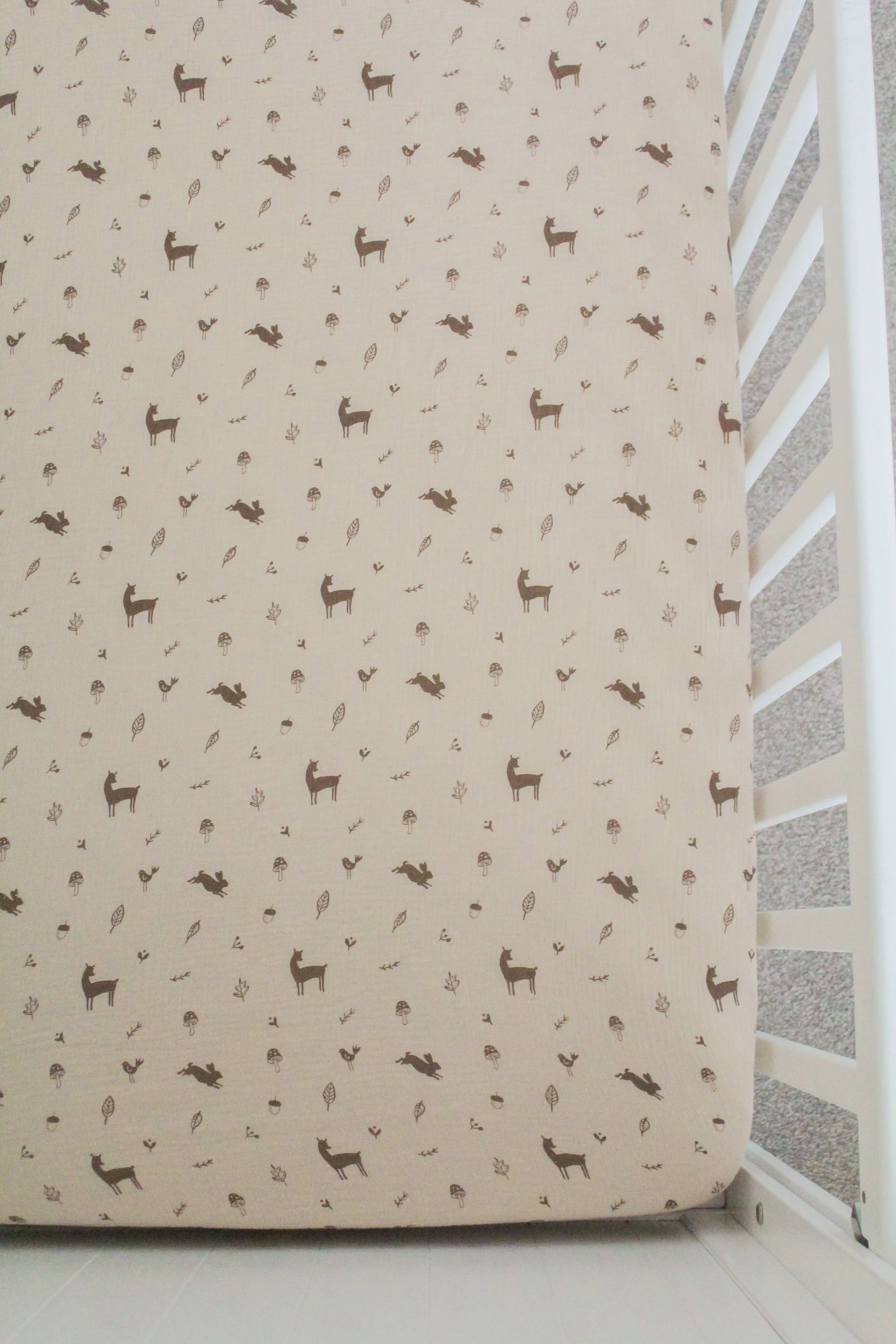 Fitted Cot Sheet Woodlands