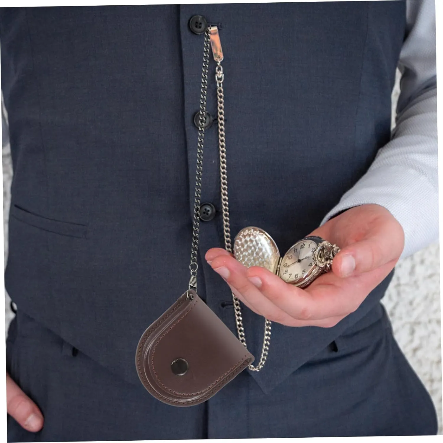 KESYOO 2pcs Pocket Watch Leather Case Electronic Pocket Watch Kit Watch Display Automatic Watch Winder Pocket Watch Case Portable Watch Smartwatch Retro Style Watch Pouch Metal Coffee