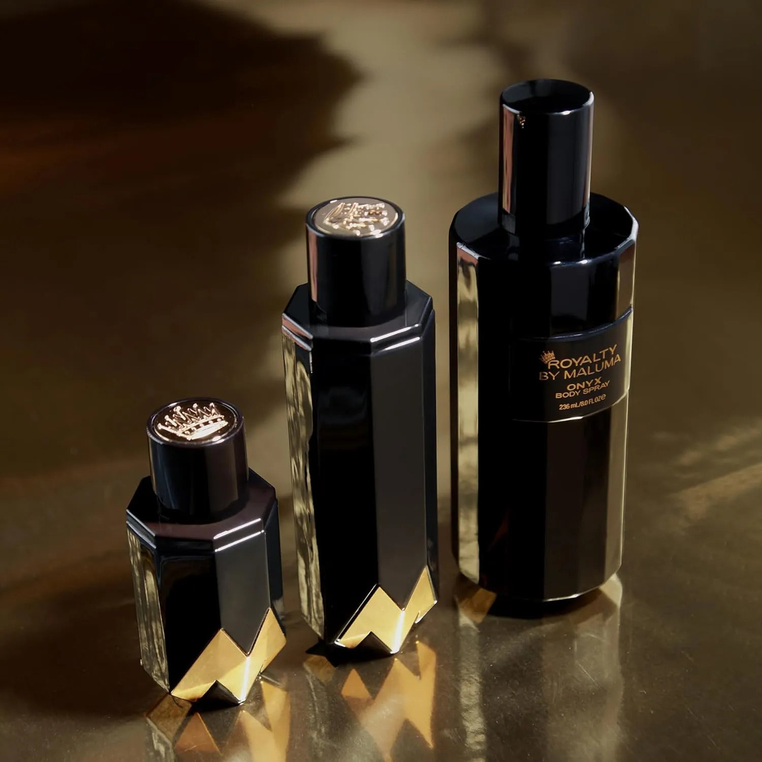 Onyx Body Spray, 8 oz - Luxurious Long-Lasting Perfume for Men - Fougere Amber Wood Fragrance - Cardamon, Pear, Bergamot Top Notes - Ideal Gift for Men