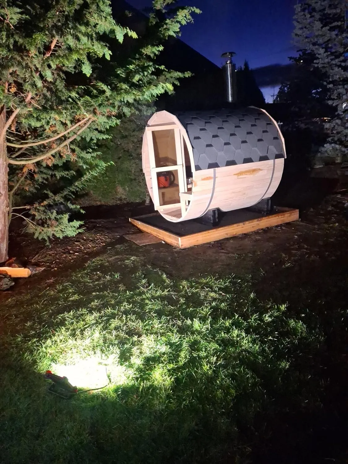 Outdoor Barrel Sauna with Porch, Wood Burning Stove Sauna 4 Person with Large Glass Windows, Canadian Hemlock, Chimney Kit, Triple Waterproof System, Double Reinforcement(0-195℉)