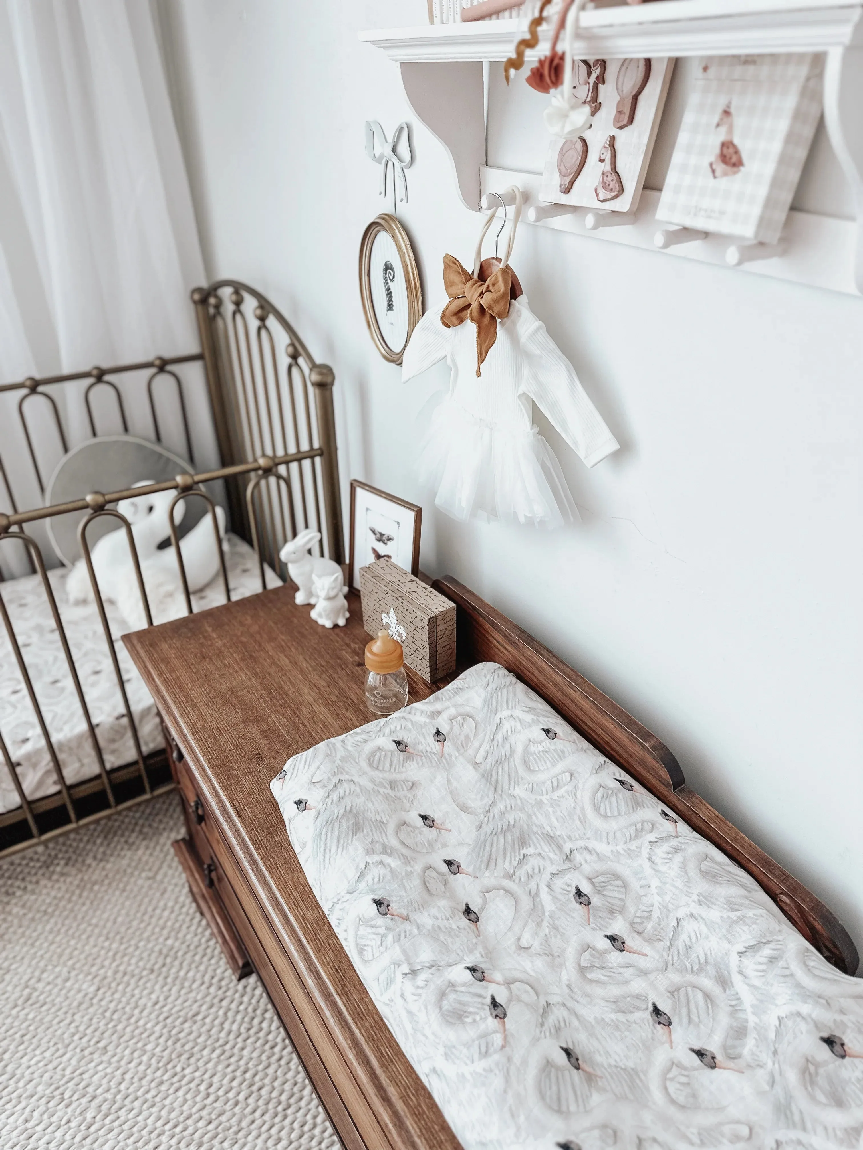 Pop Ya Tot Cob & Pen Muslin Sheet