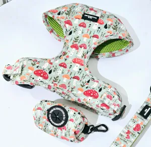 "Shroomies" - adjustable harness