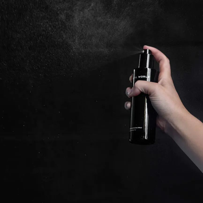 Real World room spray amipere & moss bark