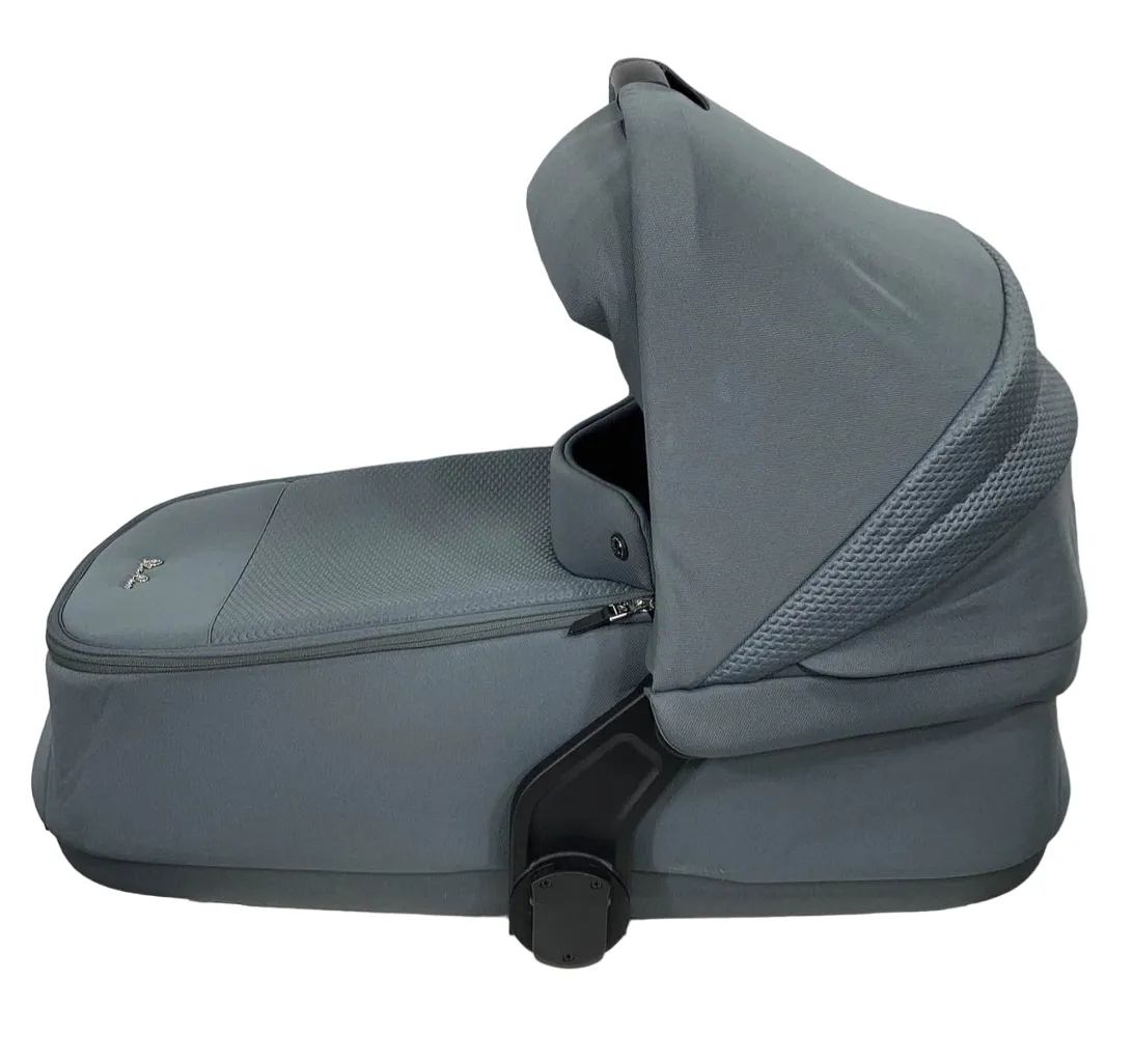 Silver Cross Dune Compact Folding Carrycot, Glacier