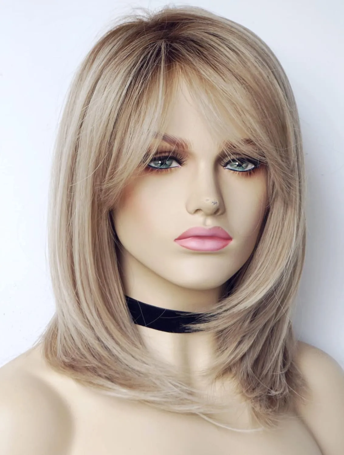 Wigs for white women blonde bob wig medium length wigs for women Sandy blonde with dark roots Synthetic wig for white Women (Sandy bob)