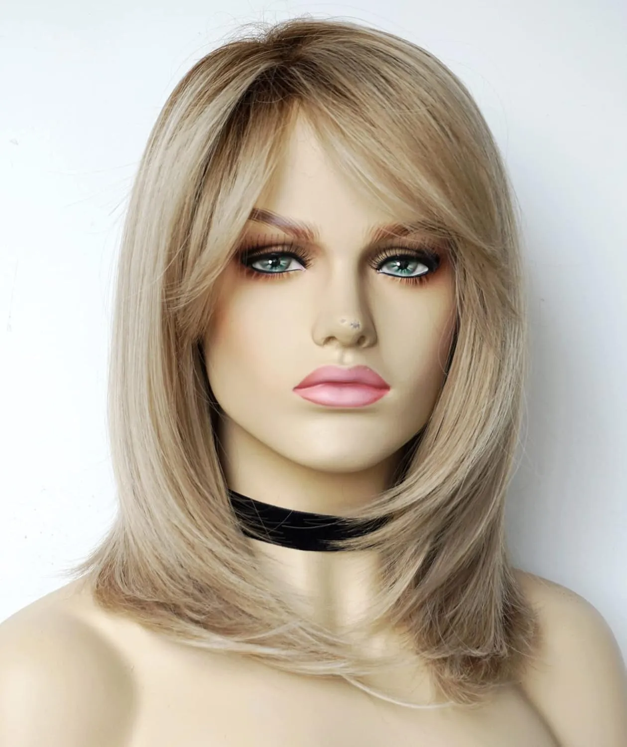 Wigs for white women blonde bob wig medium length wigs for women Sandy blonde with dark roots Synthetic wig for white Women (Sandy bob)
